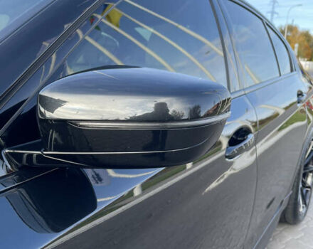 БМВ 5 Серия 2018 в Днепре (Днепропетровске) на Automoto.ua Черный БМВ 5 Серия, объемом двигателя 4.39 л и пробегом 129 тыс. км за 35599 $, фото 25 на Automoto.ua