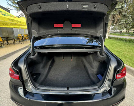 Чорний БМВ 5 Серія, об'ємом двигуна 2 л та пробігом 92 тис. км за 39800 $, фото 14 на Automoto.ua