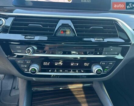 Чорний БМВ 5 Серія, об'ємом двигуна 2 л та пробігом 174 тис. км за 28200 $, фото 19 на Automoto.ua