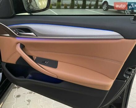 Чорний БМВ 5 Серія, об'ємом двигуна 2.99 л та пробігом 153 тис. км за 38700 $, фото 46 на Automoto.ua