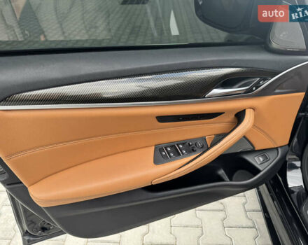 БМВ 5 Серия 2018 в Виннице на Automoto.ua Черный БМВ 5 Серия, объемом двигателя 3 л и пробегом 67 тыс. км за 43000 $, фото 32 на Automoto.ua