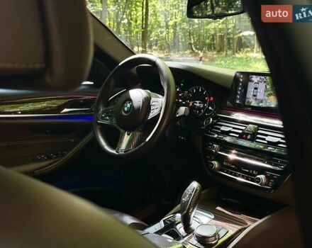 Черный БМВ 5 Серия, объемом двигателя 3 л и пробегом 134 тыс. км за 37000 $, фото 28 на Automoto.ua