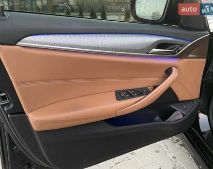 Чорний БМВ 5 Серія, об'ємом двигуна 2.99 л та пробігом 153 тис. км за 38700 $, фото 30 на Automoto.ua