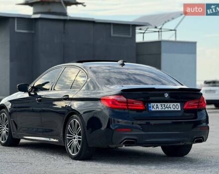Черный БМВ 5 Серия, объемом двигателя 3 л и пробегом 90 тыс. км за 32000 $, фото 1 на Automoto.ua