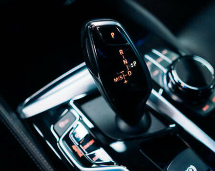 Черный БМВ 5 Серия, объемом двигателя 3 л и пробегом 183 тыс. км за 48999 $, фото 15 на Automoto.ua