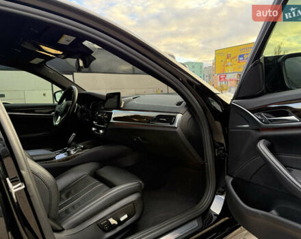 БМВ 5 Серия 2018 в Киеве на Automoto.ua Черный БМВ 5 Серия, объемом двигателя 2 л и пробегом 114 тыс. км за 28500 $, фото 24 на Automoto.ua