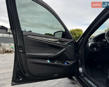 Чорний БМВ 5 Серія, об'ємом двигуна 2 л та пробігом 164 тис. км за 24500 $, фото 39 на Automoto.ua