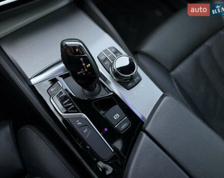 Чорний БМВ 5 Серія, об'ємом двигуна 3 л та пробігом 91 тис. км за 38500 $, фото 41 на Automoto.ua