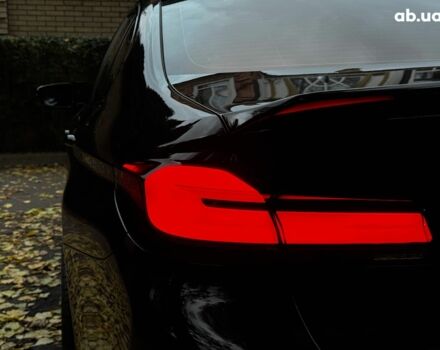 Чорний БМВ 5 Серія, об'ємом двигуна 2 л та пробігом 82 тис. км за 35440 $, фото 13 на Automoto.ua