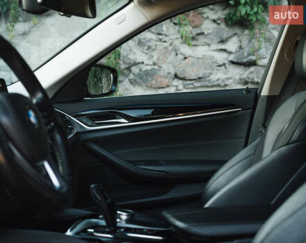 Черный БМВ 5 Серия, объемом двигателя 2 л и пробегом 155 тыс. км за 37500 $, фото 18 на Automoto.ua