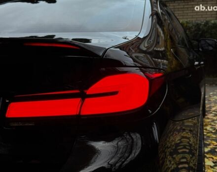 Чорний БМВ 5 Серія, об'ємом двигуна 2 л та пробігом 82 тис. км за 35440 $, фото 12 на Automoto.ua