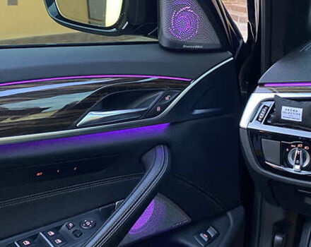 Черный БМВ 5 Серия, объемом двигателя 3 л и пробегом 37 тыс. км за 38888 $, фото 42 на Automoto.ua