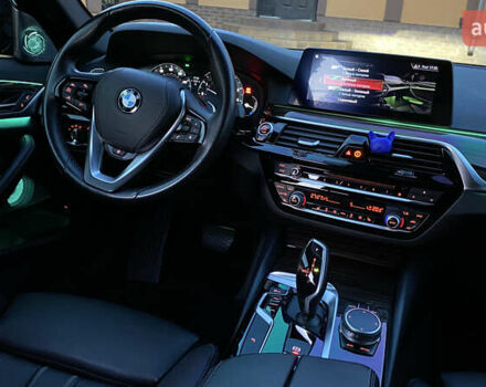 Черный БМВ 5 Серия, объемом двигателя 3 л и пробегом 37 тыс. км за 38888 $, фото 43 на Automoto.ua