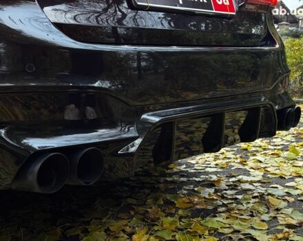 Чорний БМВ 5 Серія, об'ємом двигуна 2 л та пробігом 82 тис. км за 35440 $, фото 14 на Automoto.ua