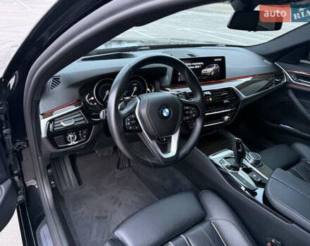 Черный БМВ 5 Серия, объемом двигателя 2 л и пробегом 28 тыс. км за 35000 $, фото 24 на Automoto.ua