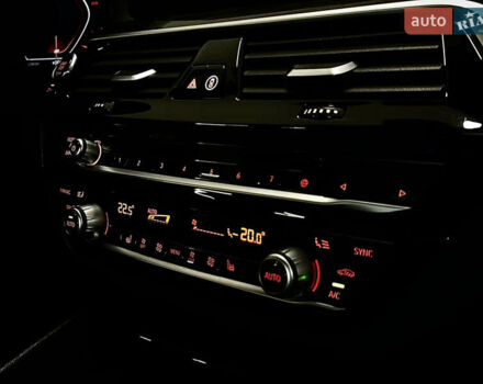 Черный БМВ 5 Серия, объемом двигателя 3 л и пробегом 58 тыс. км за 40499 $, фото 20 на Automoto.ua