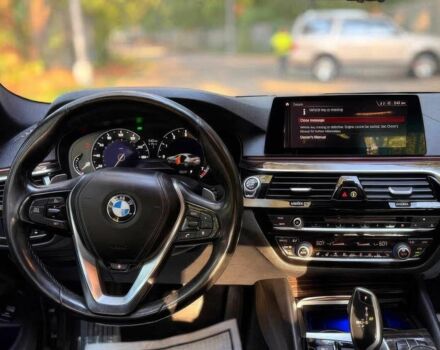 Чорний БМВ 5 Серія, об'ємом двигуна 3 л та пробігом 42 тис. км за 10700 $, фото 10 на Automoto.ua