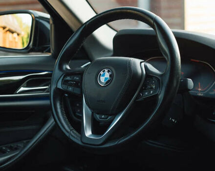 Черный БМВ 5 Серия, объемом двигателя 2 л и пробегом 155 тыс. км за 37500 $, фото 10 на Automoto.ua