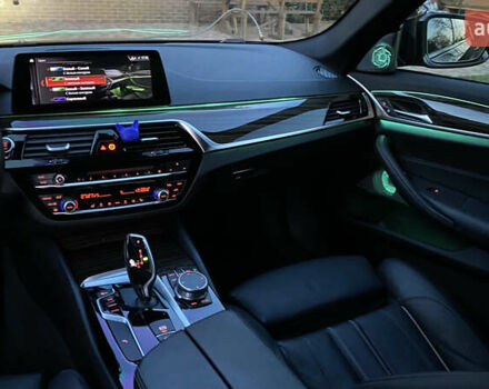 Черный БМВ 5 Серия, объемом двигателя 3 л и пробегом 37 тыс. км за 38888 $, фото 47 на Automoto.ua