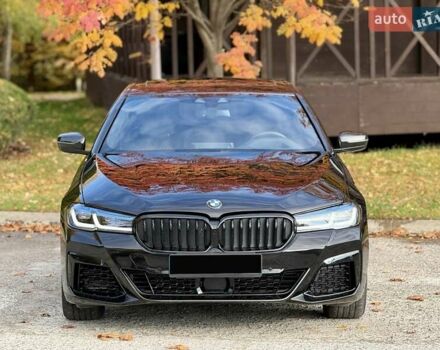 БМВ 5 Серия 2020 в Днепре (Днепропетровске) на Automoto.ua Черный БМВ 5 Серия, объемом двигателя 2 л и пробегом 53 тыс. км за 37900 $, фото 2 на Automoto.ua