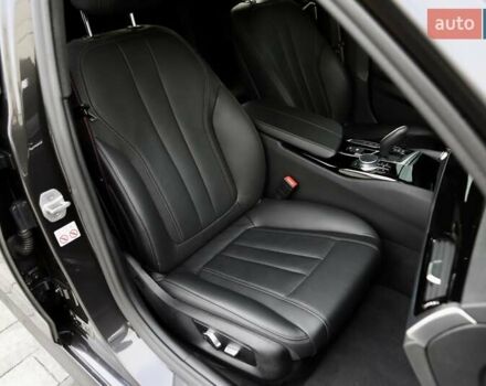 Чорний БМВ 5 Серія, об'ємом двигуна 2 л та пробігом 66 тис. км за 46899 $, фото 167 на Automoto.ua