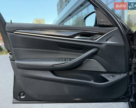 Черный БМВ 5 Серия, объемом двигателя 3 л и пробегом 54 тыс. км за 44900 $, фото 30 на Automoto.ua