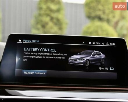 Чорний БМВ 5 Серія, об'ємом двигуна 2 л та пробігом 66 тис. км за 46899 $, фото 203 на Automoto.ua