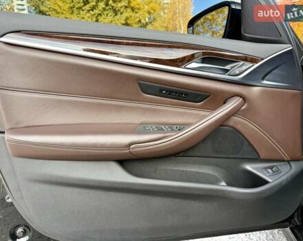 БМВ 5 Серия 2020 в Днепре (Днепропетровске) на Automoto.ua Черный БМВ 5 Серия, объемом двигателя 2 л и пробегом 53 тыс. км за 37900 $, фото 15 на Automoto.ua