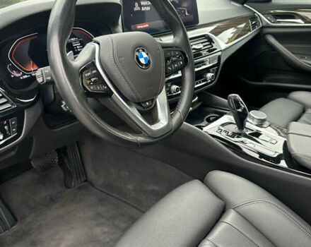 Чорний БМВ 5 Серія, об'ємом двигуна 2 л та пробігом 38 тис. км за 33900 $, фото 15 на Automoto.ua