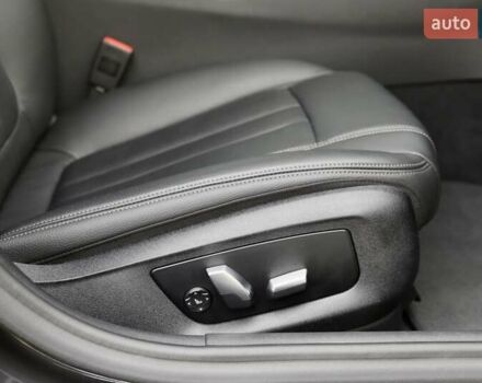 Чорний БМВ 5 Серія, об'ємом двигуна 2 л та пробігом 66 тис. км за 46899 $, фото 163 на Automoto.ua