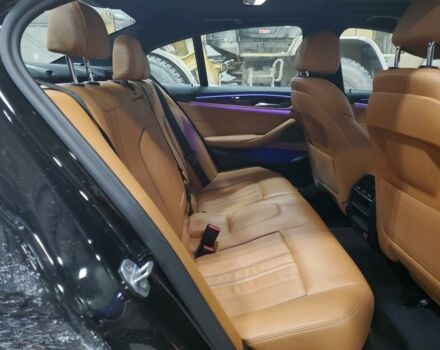 Чорний БМВ 5 Серія, об'ємом двигуна 3 л та пробігом 109 тис. км за 33500 $, фото 9 на Automoto.ua
