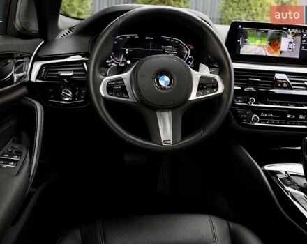 Чорний БМВ 5 Серія, об'ємом двигуна 2 л та пробігом 66 тис. км за 46899 $, фото 152 на Automoto.ua