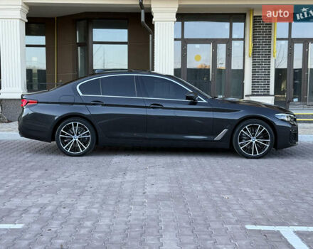 Черный БМВ 5 Серия, объемом двигателя 2 л и пробегом 110 тыс. км за 34990 $, фото 7 на Automoto.ua