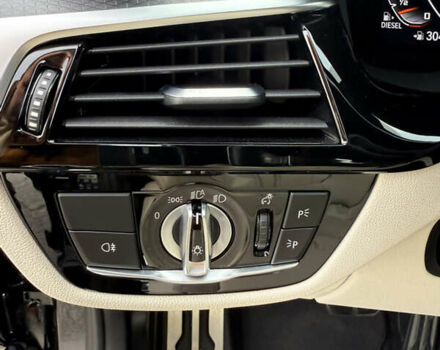 Чорний БМВ 5 Серія, об'ємом двигуна 2.99 л та пробігом 196 тис. км за 47000 $, фото 16 на Automoto.ua