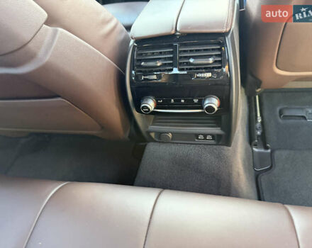 Черный БМВ 5 Серия, объемом двигателя 2.99 л и пробегом 110 тыс. км за 49999 $, фото 9 на Automoto.ua