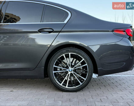 Черный БМВ 5 Серия, объемом двигателя 2 л и пробегом 110 тыс. км за 34990 $, фото 12 на Automoto.ua