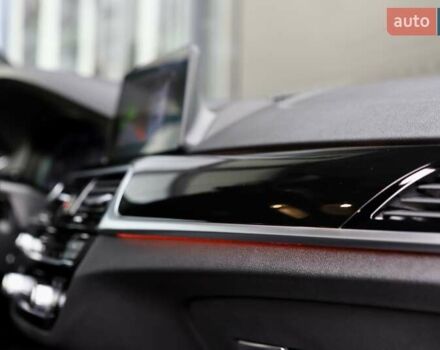 Чорний БМВ 5 Серія, об'ємом двигуна 2 л та пробігом 66 тис. км за 46899 $, фото 164 на Automoto.ua