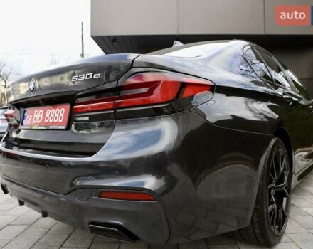 Чорний БМВ 5 Серія, об'ємом двигуна 2 л та пробігом 66 тис. км за 46899 $, фото 95 на Automoto.ua