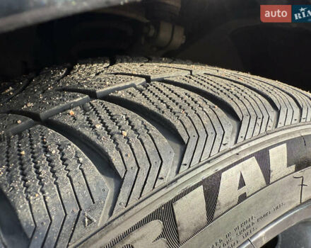 Черный БМВ 5 Серия, объемом двигателя 2 л и пробегом 260 тыс. км за 29850 $, фото 19 на Automoto.ua