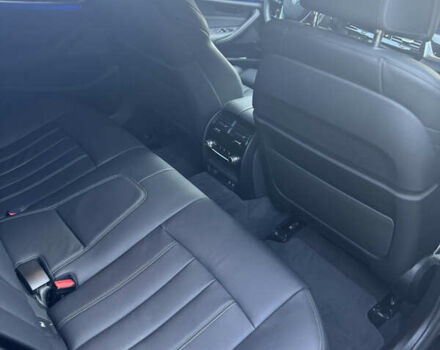 Черный БМВ 5 Серия, объемом двигателя 2 л и пробегом 32 тыс. км за 53900 $, фото 33 на Automoto.ua