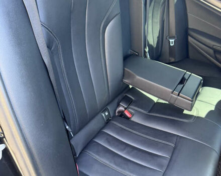 Чорний БМВ 5 Серія, об'ємом двигуна 2 л та пробігом 43 тис. км за 63500 $, фото 26 на Automoto.ua