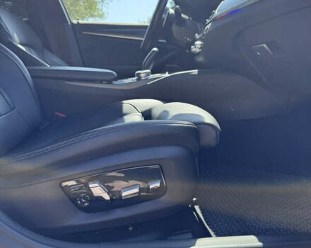 Чорний БМВ 5 Серія, об'ємом двигуна 2 л та пробігом 43 тис. км за 63500 $, фото 31 на Automoto.ua