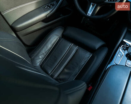 Чорний БМВ 5 Серія, об'ємом двигуна 2 л та пробігом 79 тис. км за 56500 $, фото 38 на Automoto.ua