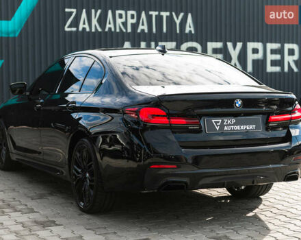 Чорний БМВ 5 Серія, об'ємом двигуна 2 л та пробігом 79 тис. км за 56500 $, фото 11 на Automoto.ua