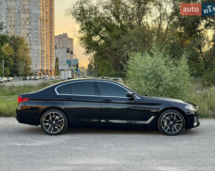 Чорний БМВ 5 Серія, об'ємом двигуна 2 л та пробігом 172 тис. км за 46500 $, фото 7 на Automoto.ua