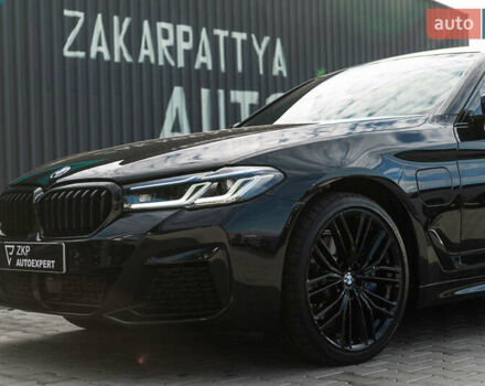 Чорний БМВ 5 Серія, об'ємом двигуна 2 л та пробігом 79 тис. км за 56500 $, фото 17 на Automoto.ua