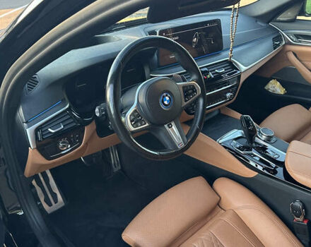 Черный БМВ 5 Серия, объемом двигателя 2 л и пробегом 104 тыс. км за 51000 $, фото 9 на Automoto.ua