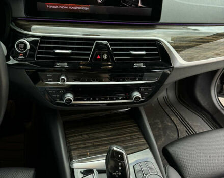 Черный БМВ 5 Серия, объемом двигателя 2 л и пробегом 27 тыс. км за 43700 $, фото 15 на Automoto.ua