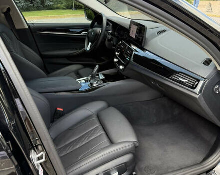 Черный БМВ 5 Серия, объемом двигателя 2 л и пробегом 95 тыс. км за 43500 $, фото 15 на Automoto.ua