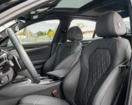 БМВ 5 Серия 2023 в Житомире на Automoto.ua Черный БМВ 5 Серия, объемом двигателя 2 л и пробегом 15 тыс. км за 38000 $, фото 8 на Automoto.ua